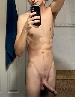 Big shaved veiny cock